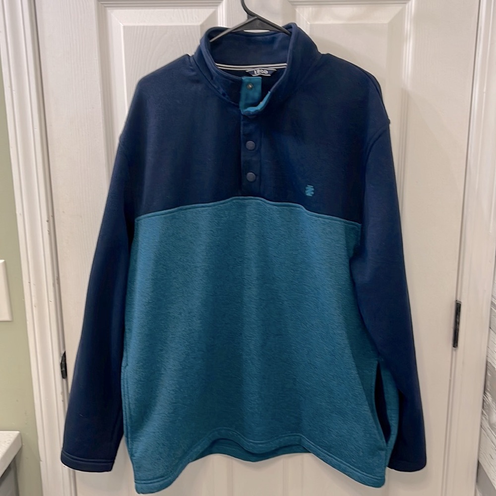 IZOD Mens pullover